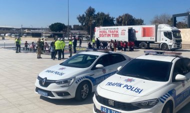 SALİHLİ'DEN MOBİL TRAFİK EĞİTİM TIRI GEÇTİ